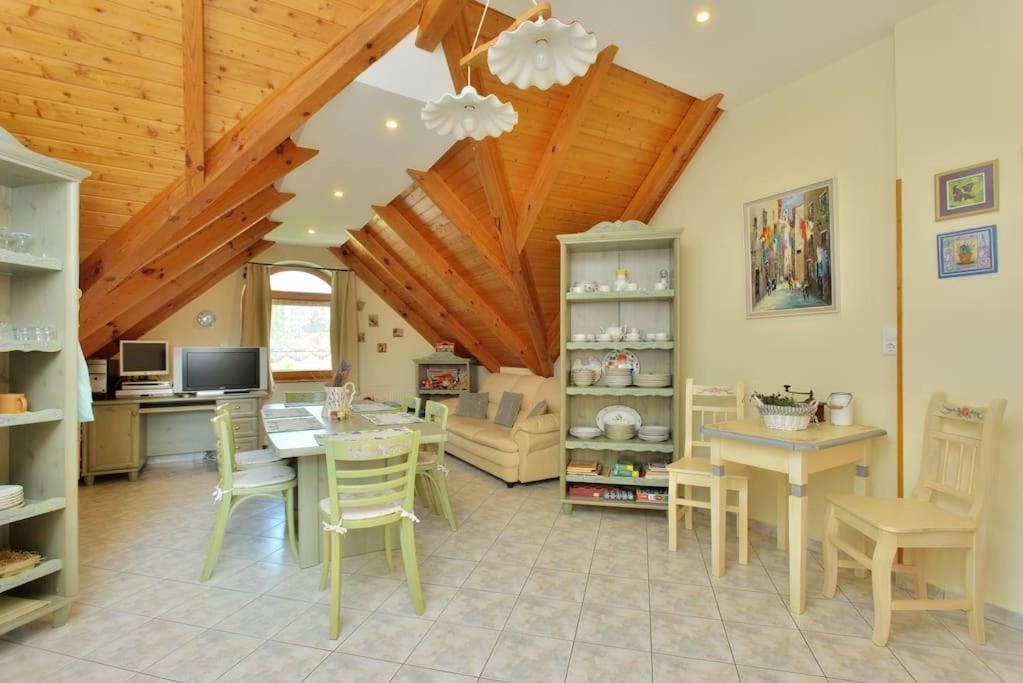 Levendula Vendeghaz Lovas Villa Buitenkant foto